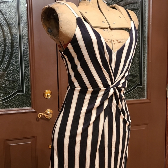 NWT H&M Dress Small - Picture 3 of 16